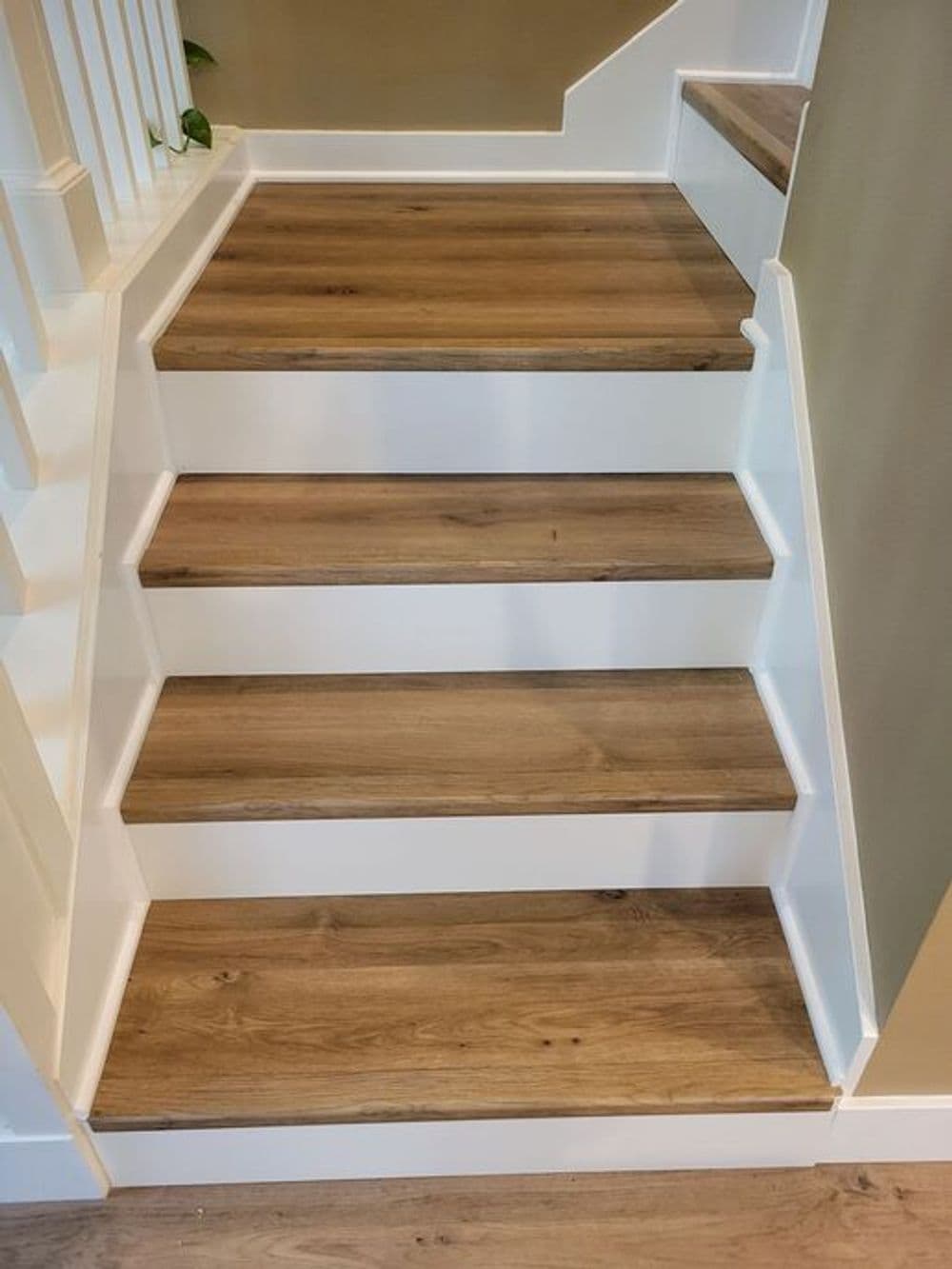 Gallery photos for Carpet Removed, Hardwood Flooring Installed on Stairs: Image #1